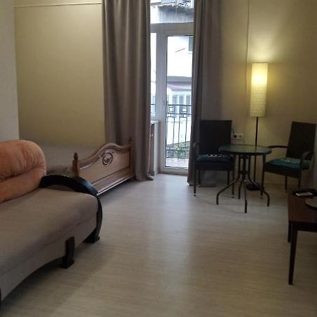 Центр Торговая 6 Odessa Esterno foto